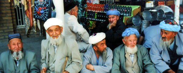 Пожилые узбеки - Sputnik Узбекистан