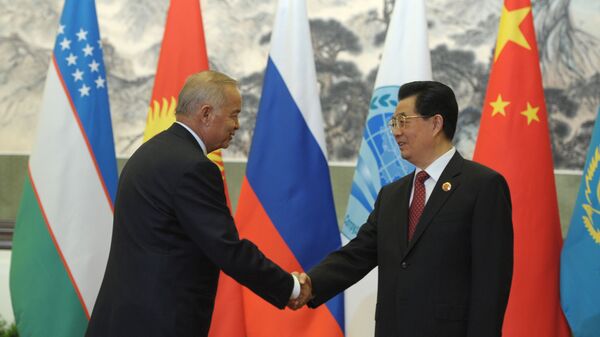 Президент Узбекистана Ислам Каримов и председатель КНР Ху Цзиньтао - Sputnik Узбекистан
