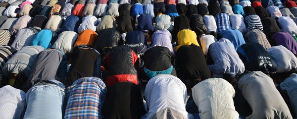 Молитва мусульман Молитва мусульман - Sputnik Узбекистан