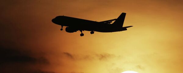 Самолет Airbus-320. Архивное фото - Sputnik Ўзбекистон