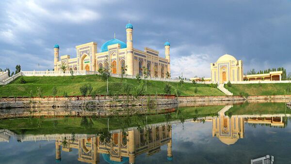 Завершена реконструкция комплекса Султан Увайс Карани - фото - Sputnik Узбекистан