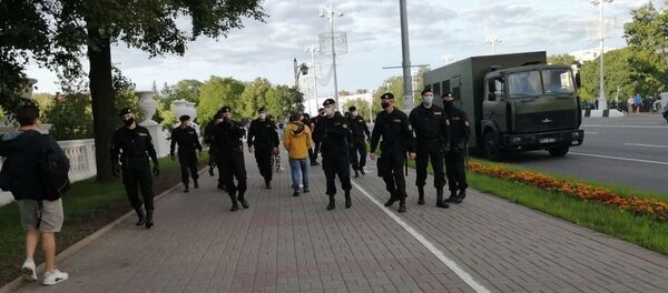 В Беларуси задержали более ста человек во время протестов - Sputnik Ўзбекистон