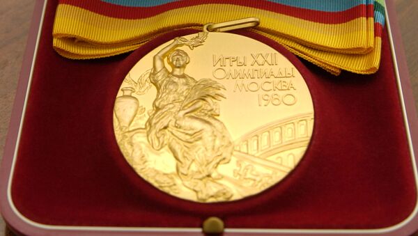 Золотая медаль Игр XXII Олимпиады - Sputnik Узбекистан