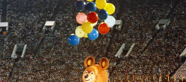 Торжественное закрытие XXII летних Олимпийских игр. Центральный стадион имени Ленина (Лужники). - Sputnik Узбекистан