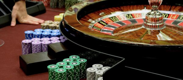 Рулетка и игровые фишки, архивное фото - Sputnik Узбекистан