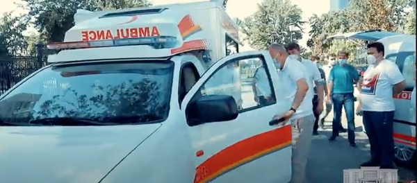 Ташкент закупил новые машины скорой помощи для госпиталя в Узэкспоцентре Ташкент закупил новые машины скорой помощи для госпиталя в Узэкспоцентре - Sputnik Узбекистан