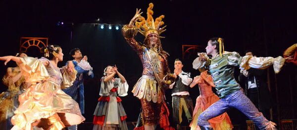 Молодежный театр Узбекистана опубликовал спектакль Тартюф на YouTube - Sputnik Узбекистан