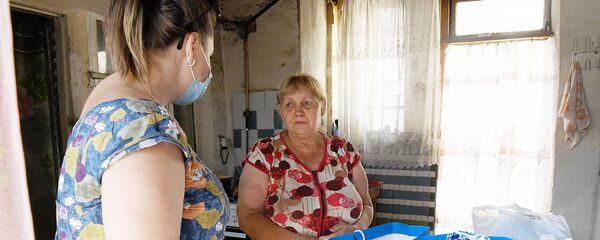 Благотворительная акция Россотрудничества в Ташкенте Доброе сердце - Sputnik Узбекистан