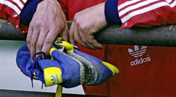 Джинсы и кроссовки: как Олимпиада-80 повлияла на моду в СССР - Sputnik Узбекистан