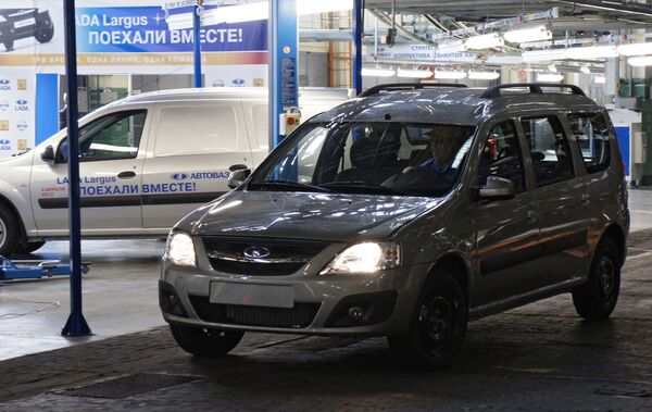 Caddy, Largus ва Damas – ўхшаши йўқлар орасида муросали танлов Caddy, Largus ва Damas – ўхшаши йўқлар орасида муросали танлов - Sputnik Ўзбекистон
