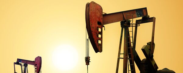 Нефтяная качалка Нефтяная качалка - Sputnik Ўзбекистон
