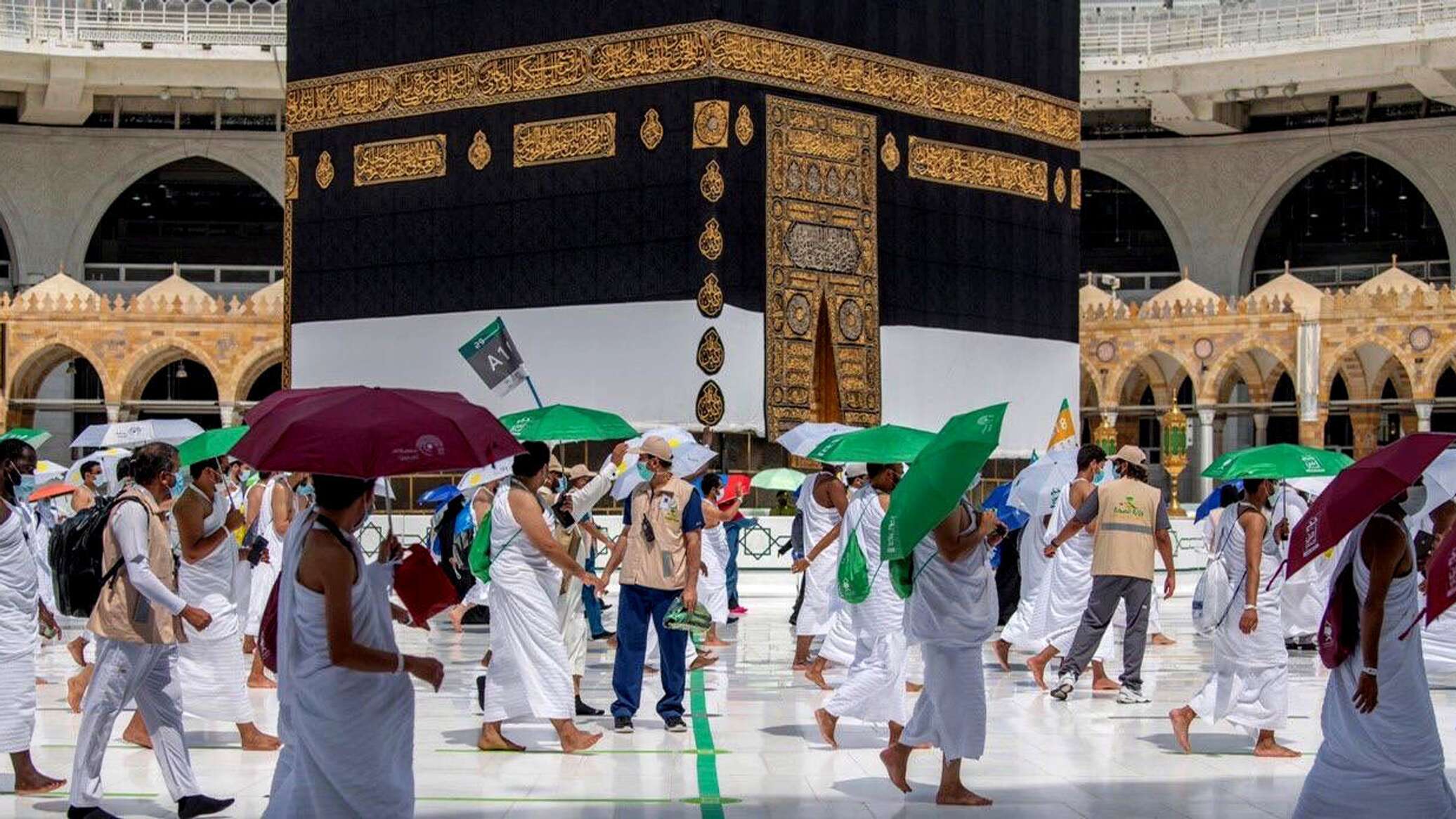 Новая каба. Паломничество мусульман в Мекку. Саудия Арабистони. Хаджи Мекка таваф. Саудовская Аравия Мекка Кааба.