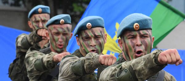 Мероприятия в честь 90-летия ВДВ - Sputnik Узбекистан