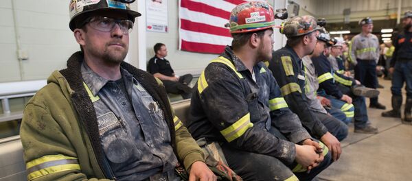 Shaxteri na ugolnoy shaxte Xarvi v Sikamore, shtat Pensilvaniya - Sputnik O‘zbekiston