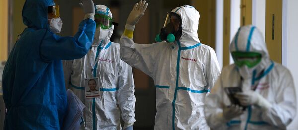 Госпиталь COVID-19 в ЦИТО им. Н. Н. Приорова Госпиталь COVID-19 в ЦИТО им. Н. Н. Приорова - Sputnik Ўзбекистон