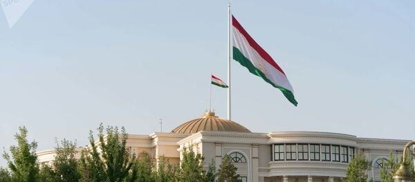 Здание правительства республики Таджикистан Здание правительства республики Таджикистан - Sputnik Ўзбекистон