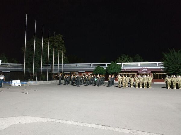 Военнослужащие Узбекистана прибыли в Москву для участия в АрМИ-2020 Военнослужащие Узбекистана прибыли в Москву для участия в АрМИ-2020 - Sputnik Узбекистан