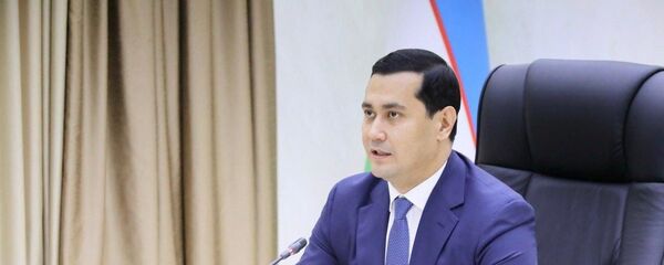 Премьер-министра, министр инвестиций и внешней торговли РУз Сардор Умурзаков - Sputnik Ўзбекистон