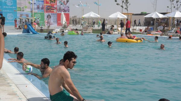 Марсель под боком и Синяя вечность: на Тудакуле открылся новый курорт - Sputnik Узбекистан