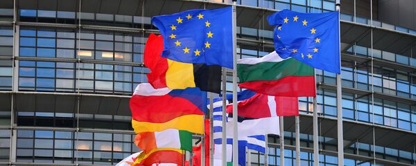 “Шимолий оқим 2” туфайли Европа иттифоқи АҚШга демарш билдирди “Шимолий оқим 2” туфайли Европа иттифоқи АҚШга демарш билдирди - Sputnik Ўзбекистон