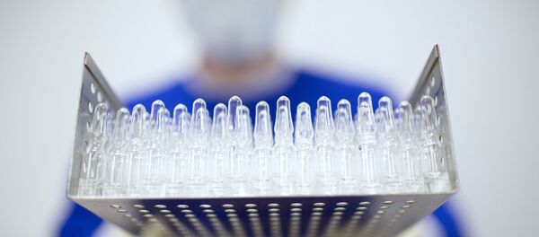 Производство вакцины от COVID-19 на фармацевтическом заводе Биннофарм Производство вакцины от COVID-19 на фармацевтическом заводе Биннофарм - Sputnik Ўзбекистон