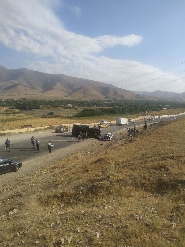 Четыре человека погибли в ДТП в Самаркандской области - Sputnik Узбекистан