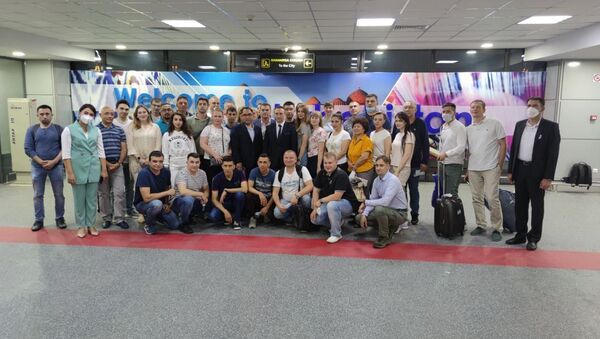 Российские врачи прибыли в Узбекистан для помощи коллегам в борьбе с коронавирусом - Sputnik Ўзбекистон