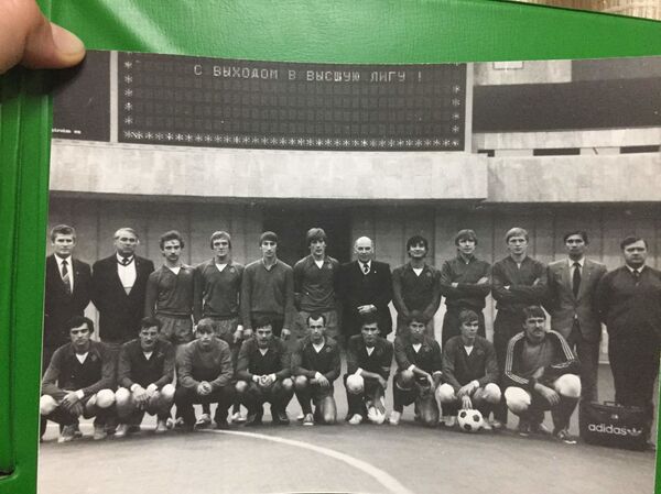 Футболист Геннадий Денисов: сын как игрок меня давно переплюнул - Sputnik Узбекистан