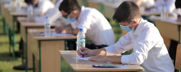 Вступительные экзамены в Ташкентский филиал МИСиС - Sputnik Узбекистан