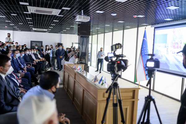 В Ташкенте запустили центр по контролю и учету электрической энергии - Sputnik Узбекистан