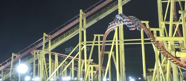 Аттракционы в парке Долина легенд в Намангане - Sputnik Узбекистан