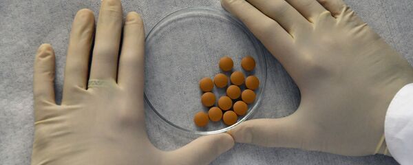 Отечественный препарат Авифавир для лечения COVID-19 начали поставлять в регионы России Отечественный препарат Авифавир для лечения COVID-19 начали поставлять в регионы России - Sputnik Узбекистан