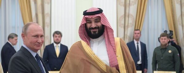 Президент РФ В. Путин встретился с наследным принцем Саудовской Аравии М. ибн Салманом Аль Саудом Президент РФ В. Путин встретился с наследным принцем Саудовской Аравии М. ибн Салманом Аль Саудом - Sputnik Ўзбекистон