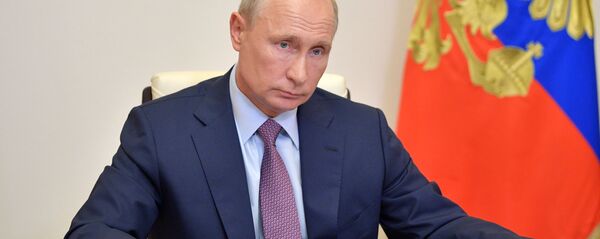 Президент России Владимир Путин Президент России Владимир Путин - Sputnik Ўзбекистон