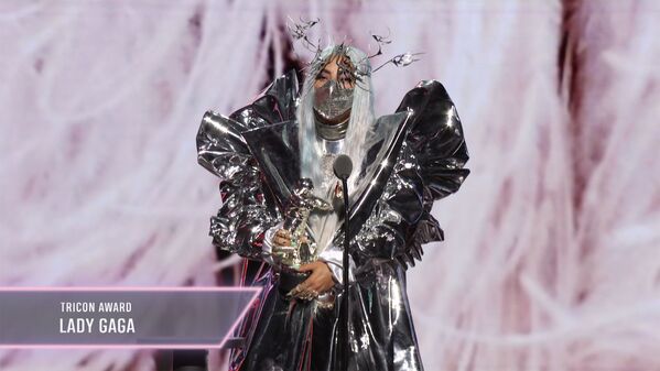 Леди Гага на церемонии VMA-2020 - Sputnik Узбекистан