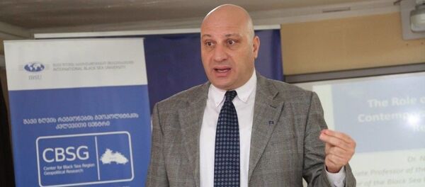 Политолог Ника Читадзе - Sputnik Узбекистан