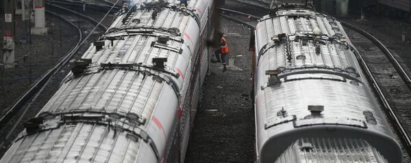 Пассажирские поезда - Sputnik Ўзбекистон