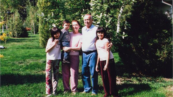 Ислам Каримов на отдыхе вместе со своей семьей - Sputnik Ўзбекистон