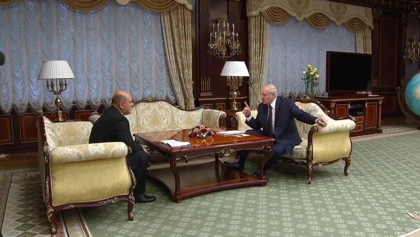 Лукашенко рассказал Мишустину о перехвате разговора Варшавы и Берлина по ситуации с Навальным - Sputnik Узбекистан