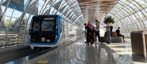 Открытие первого участка надземного метро в Ташкенте Открытие первого участка надземного метро в Ташкенте - Sputnik Узбекистан