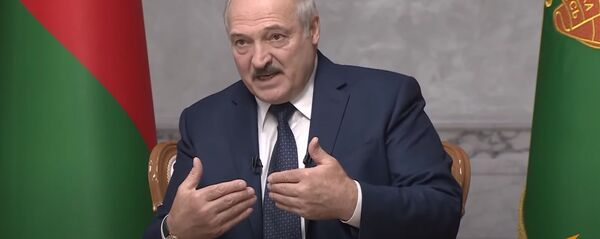 Немного пересидел: Лукашенко дал большое интервью российским журналистам - Sputnik Ўзбекистон