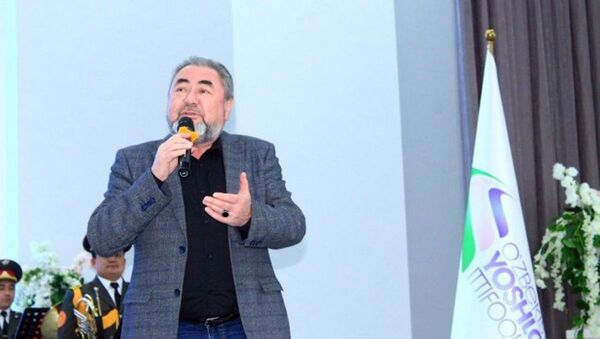 Актер Тургун Бекназаров в 63 года стал отцом - Sputnik Узбекистан
