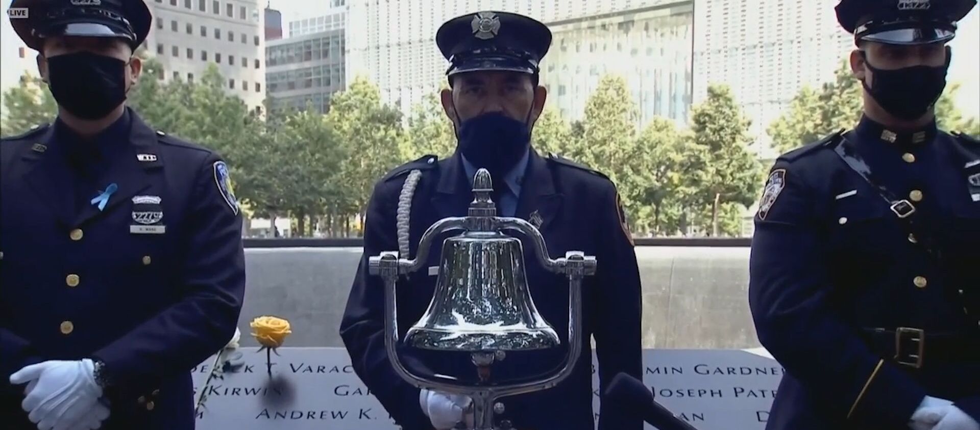 В Америке почтили память погибших во время теракта 11 сентября - Sputnik Узбекистан, 1920, 12.09.2020