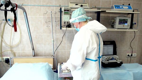 В России завершился первый этап испытания вакцины против COVID-19  - Sputnik Узбекистан
