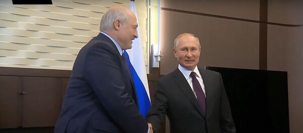 Путин: Россия предоставит Беларуси госкредит на 1,5 миллиарда долларов - Sputnik Узбекистан