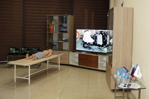 Анатомия в стиле хай-тек: что умеет робот-младенец и симулятор-пациент - Sputnik Узбекистан