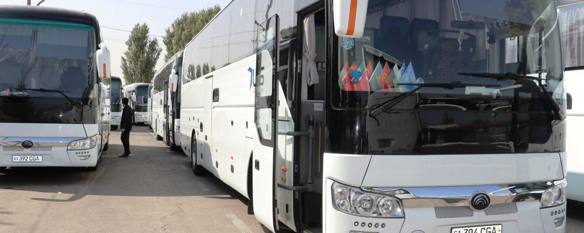 В Самару направили ещё 15 автобусов для вывоза граждан - Sputnik Ўзбекистон, 1920, 08.10.2021