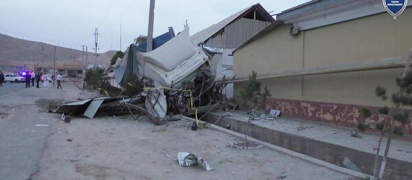 Водитель на грузовике сбил двух детей в Андижанской области - фото Водитель на грузовике сбил двух детей в Андижанской области - фото - Sputnik Ўзбекистон