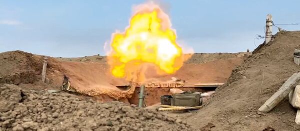 Карабах в острой фазе конфликта. Сможет ли кто-то помочь Азербайджану и Армении договориться? - Sputnik Узбекистан