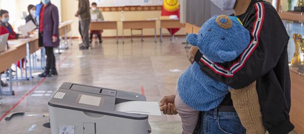 Парламентские выборы в Кыргызстане Парламентские выборы в Кыргызстане - Sputnik Ўзбекистон